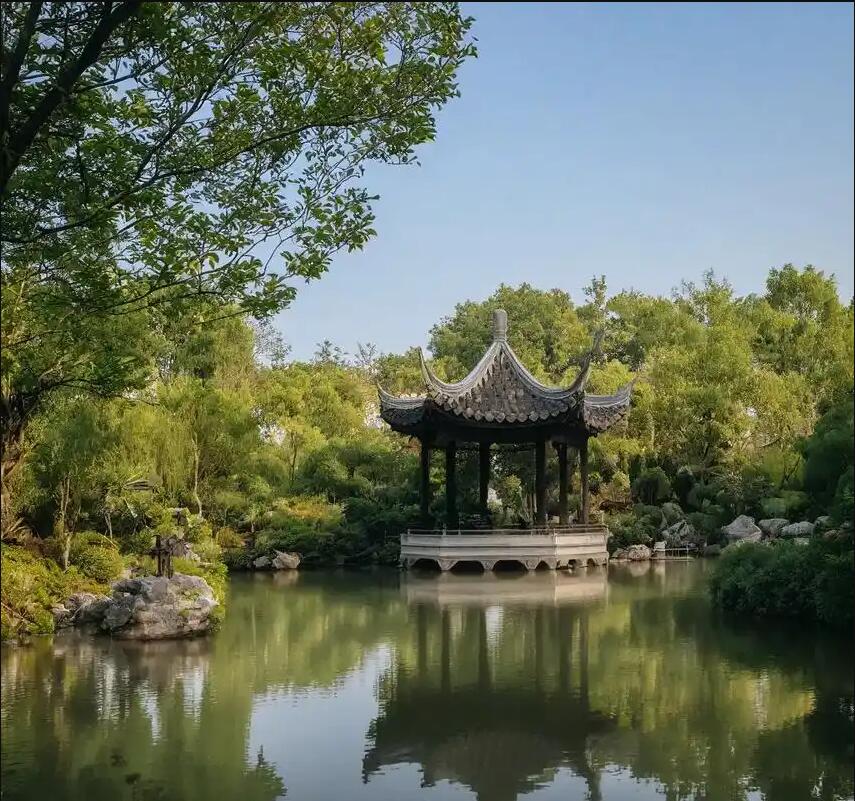 梧州蝶山香菱餐饮有限公司