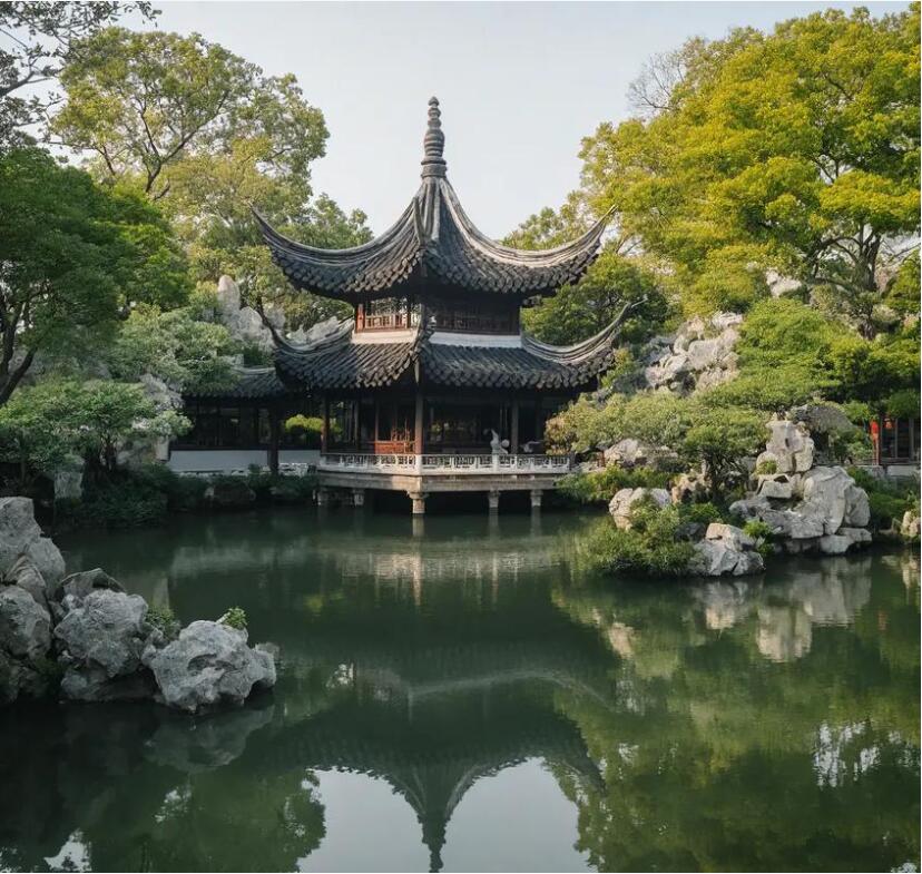 梧州蝶山香菱餐饮有限公司